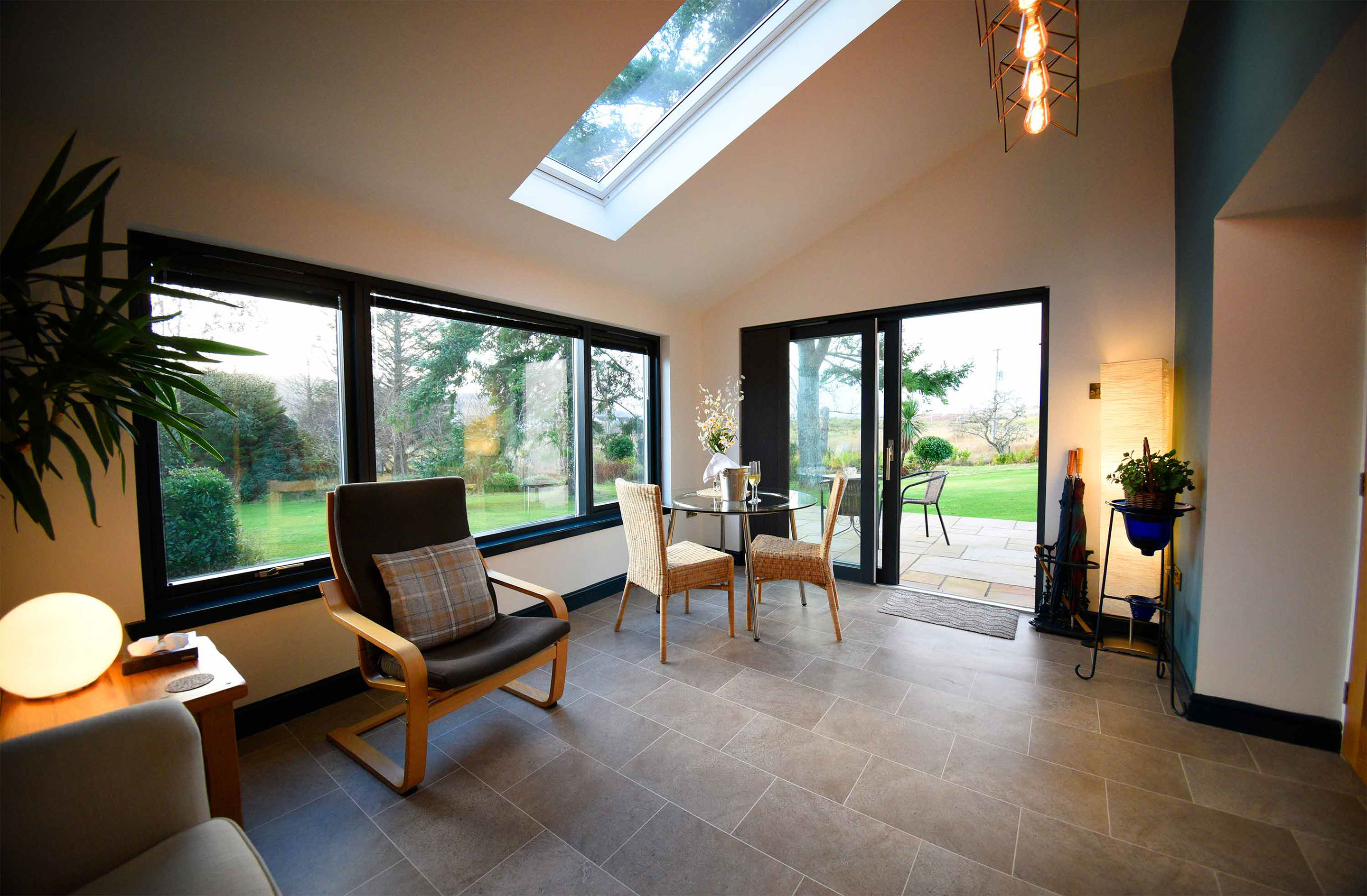 Kiltaraglen House luxury self catering accommodation contains a sun room with private seating area